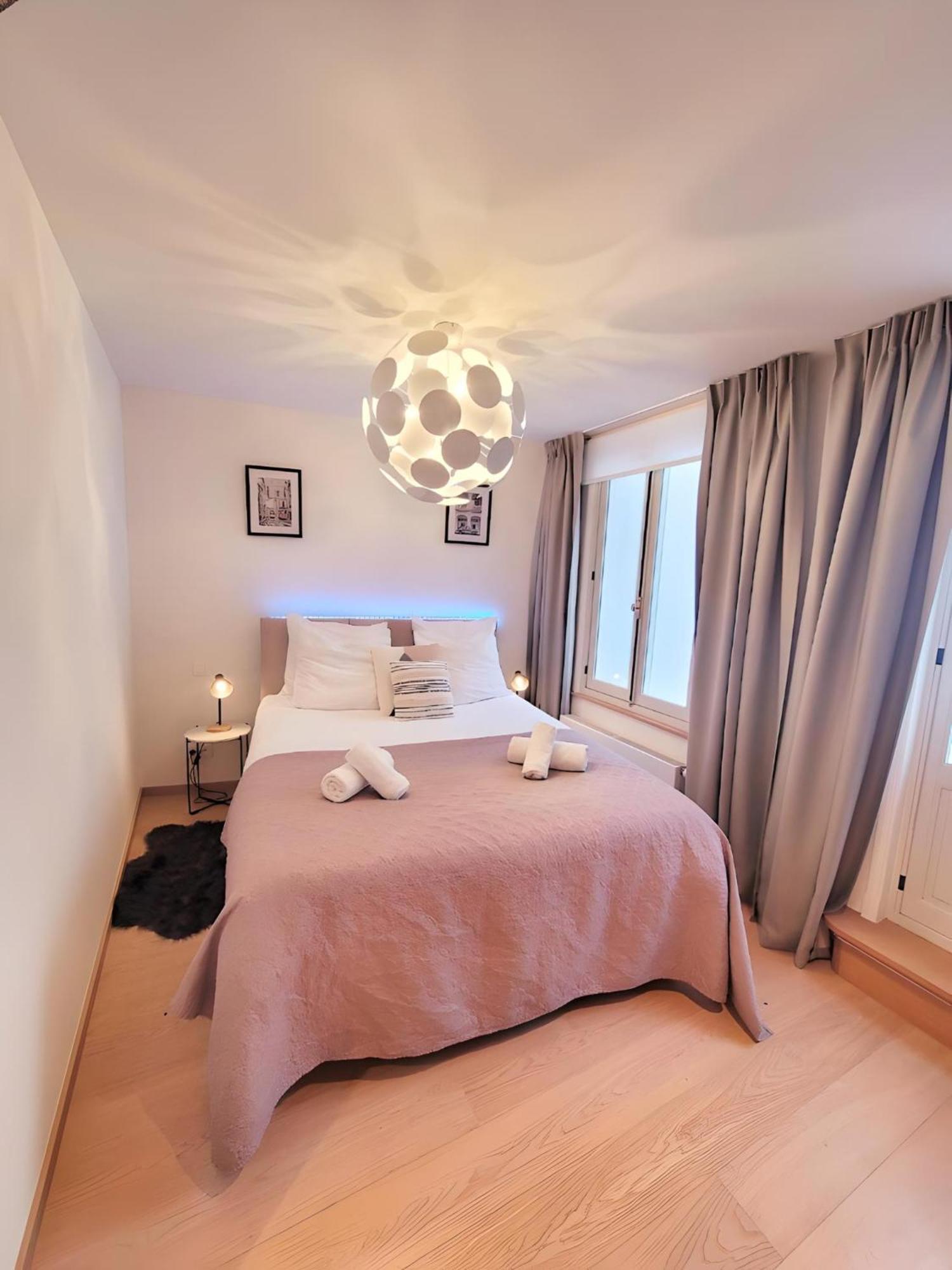 Grand Sablon Stylish Brussels City Center Apartment Exterior foto